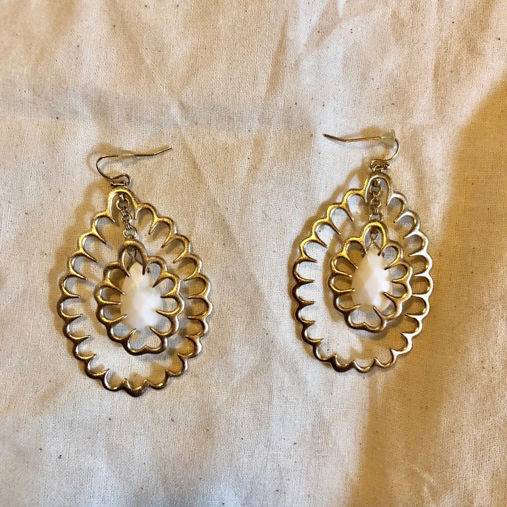 Kendra Scott Retro Earrings